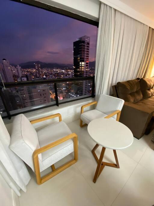 Apartamento No Centro, Com Vista Mar E Cristo Luz Balneário Camboriú Exteriör bild