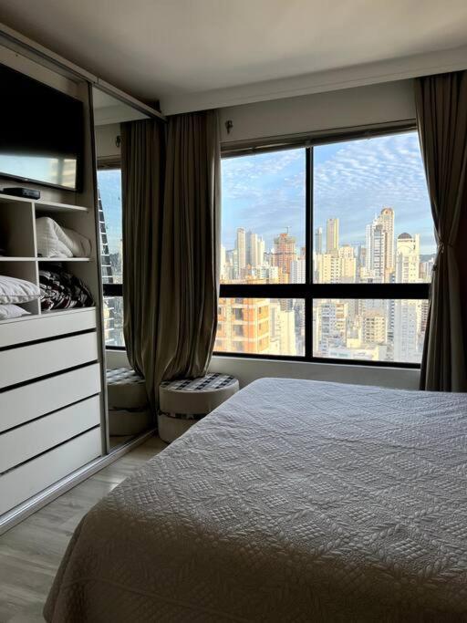 Apartamento No Centro, Com Vista Mar E Cristo Luz Balneário Camboriú Exteriör bild